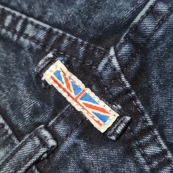 Vintage Brittania High Rise Tapered Leg Dark Blue Wash "Mom" Jeans - Picture 10 of 16